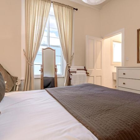 Mansefield House Guest House Arrochar Bagian luar foto