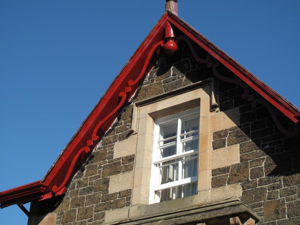 Mansefield House Guest House Arrochar Bagian luar foto